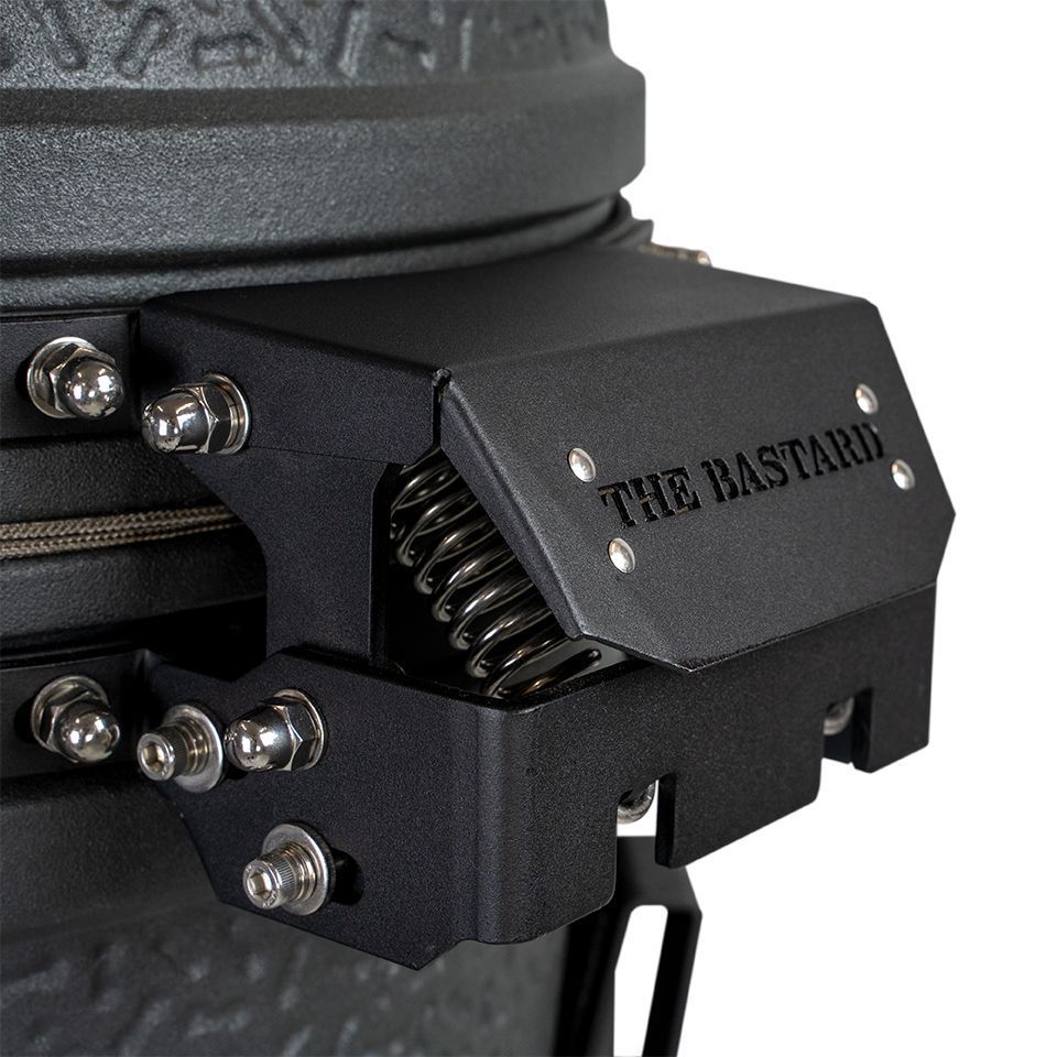 Kamado The Bastard VX Medium